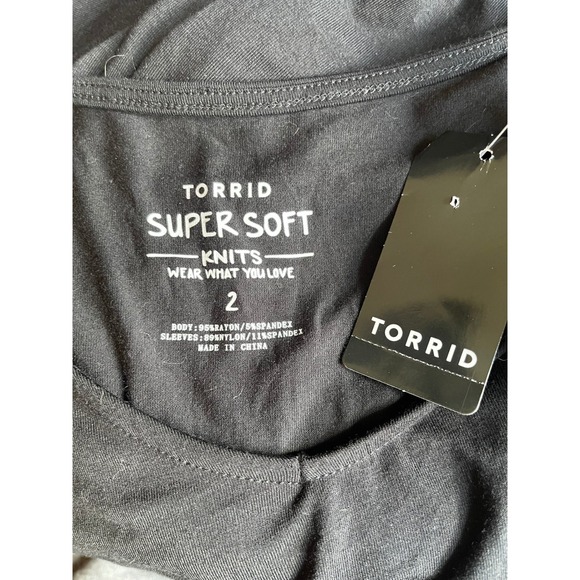 Torrid Super Soft Bodysuit Lace Sleeve V-Neck Top Black Size 2X - Picture 2 of 4